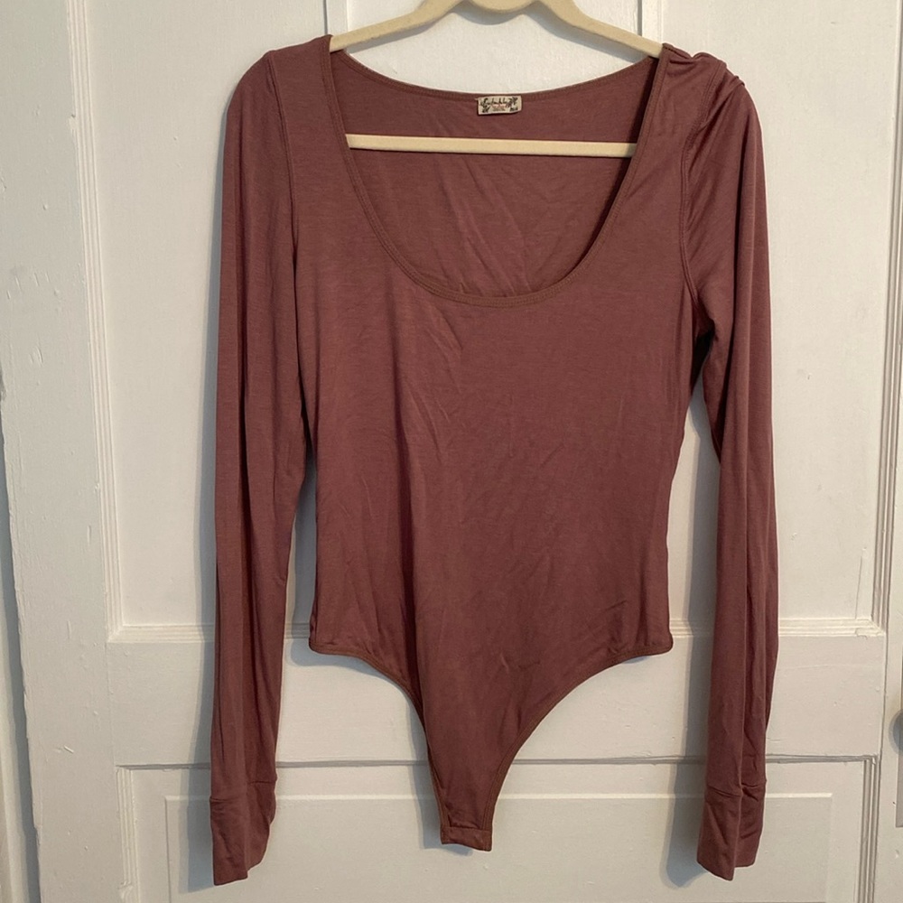 Time to fly by Free people long sleeve mauve bodysuit